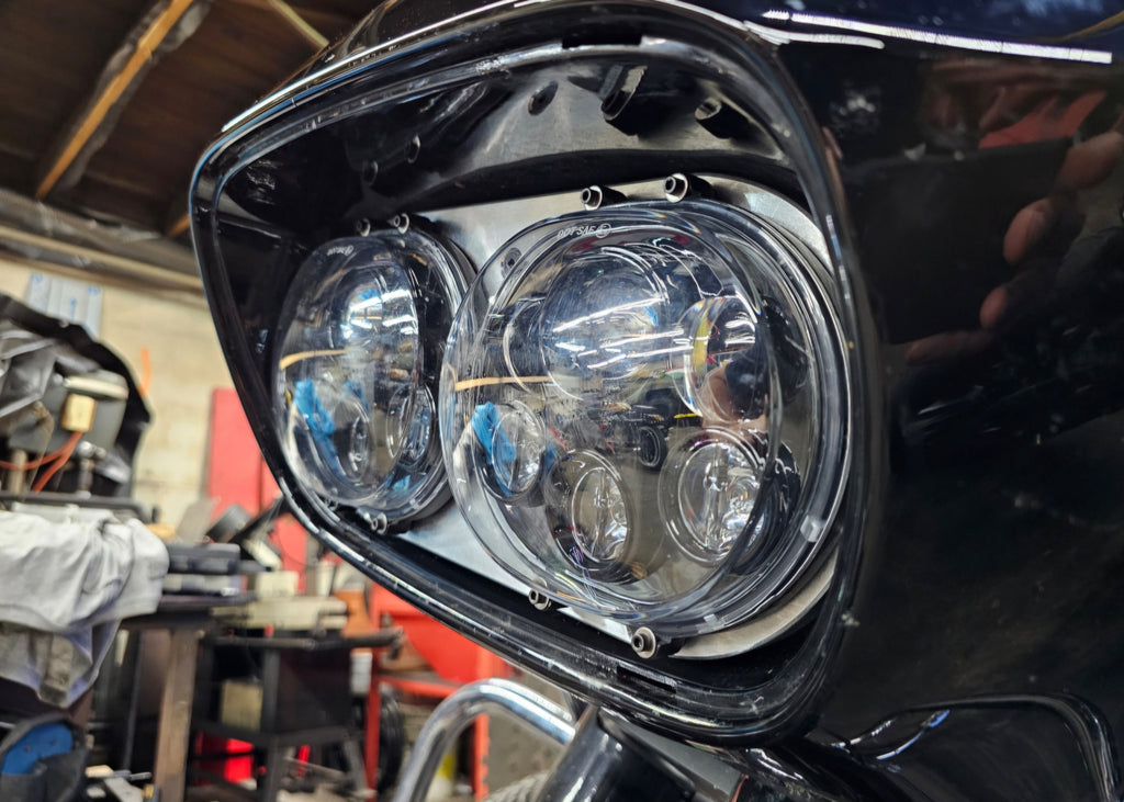 98-13 Roadglide headlight bracket